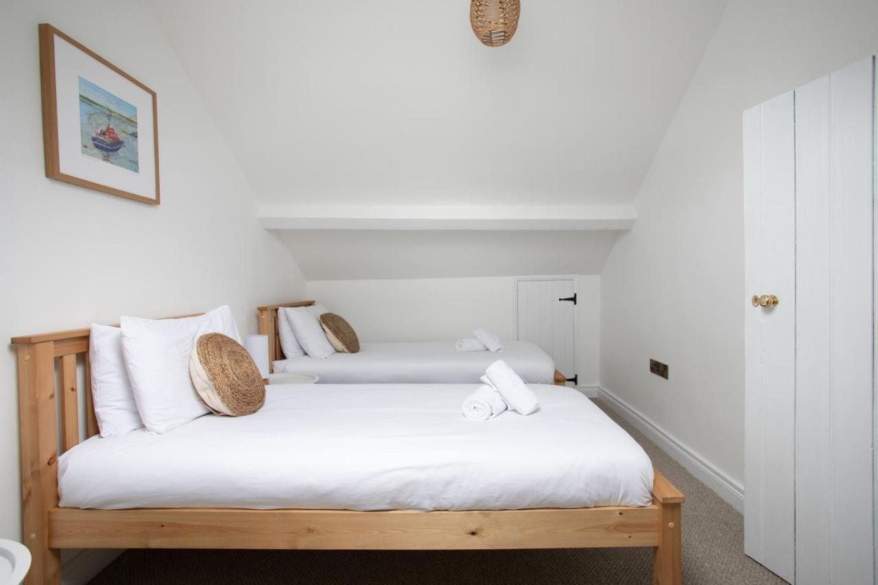Cosy Period Cottage 2Min Walk To The Beach Portrush Exterior foto